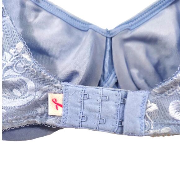 Wacoal Awareness Underwire Bra Size 34D - Picture 2 of 6